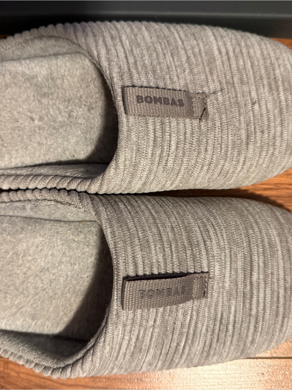 Bombas Gray Ribbed Slip-On Slippers